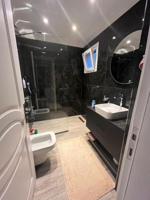 이스탄불 Sisli Osmanbey Taksim Large Terrace, Quietness And Space 아파트 외부 사진